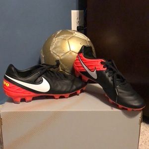 Nike Tiempo Legacy 2